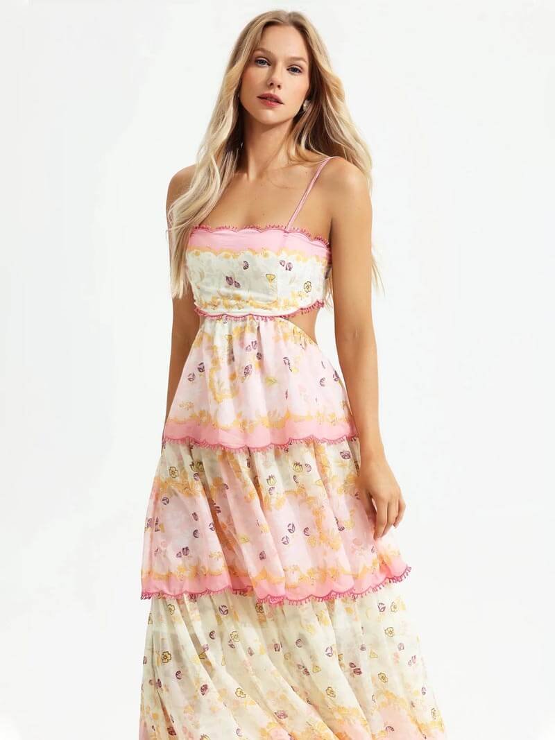 Robe longue d'été vue de dos plume