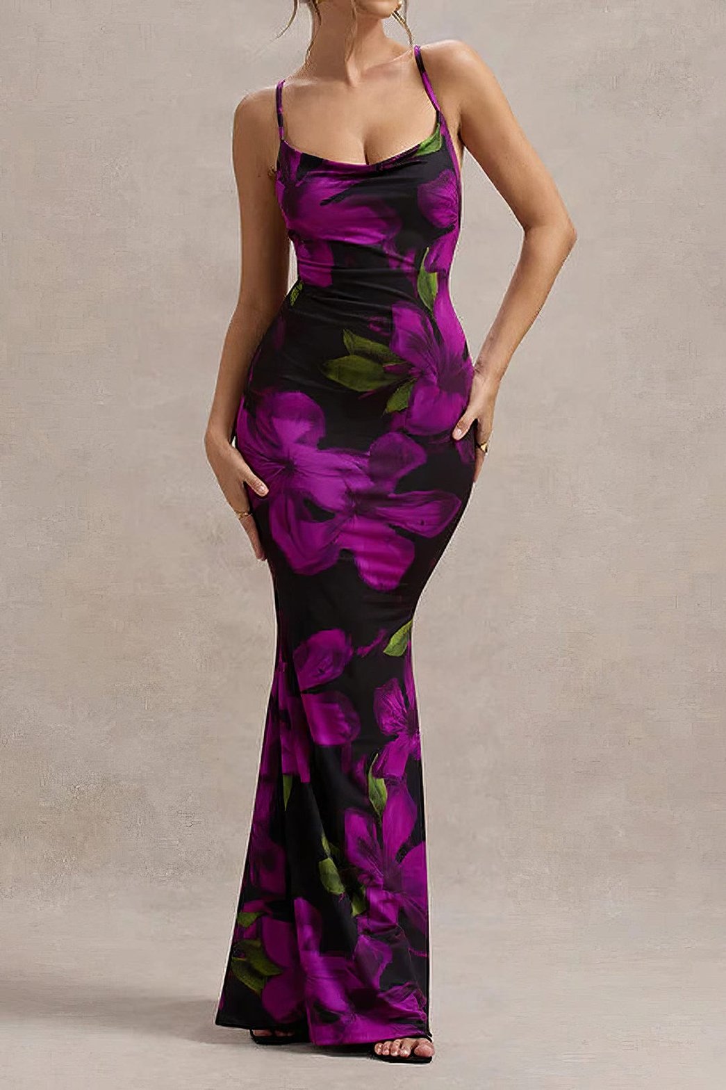 Robe longue fleurie violet et noir élégante soleil