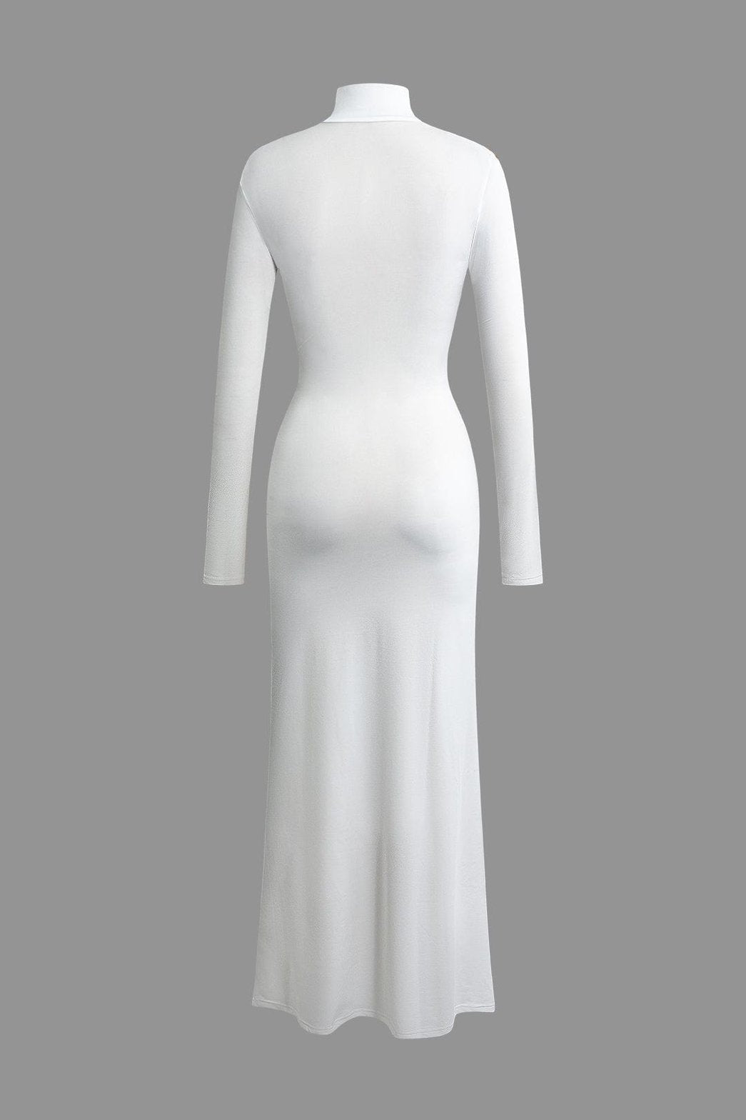 Robe longue noire détails dorés splendeur
