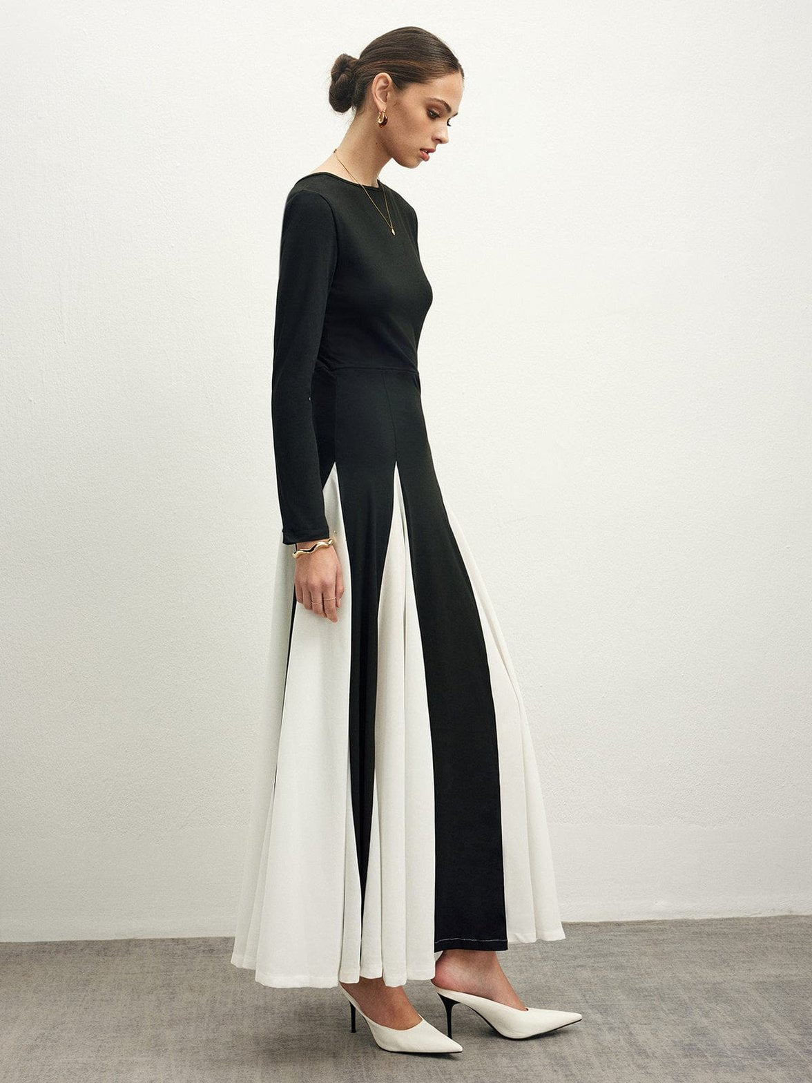 Robe longue bicolore sophistication