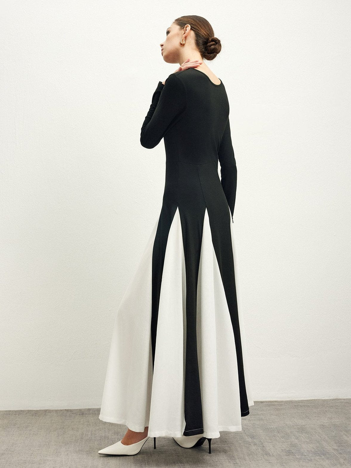 Robe longue manches longues élégance