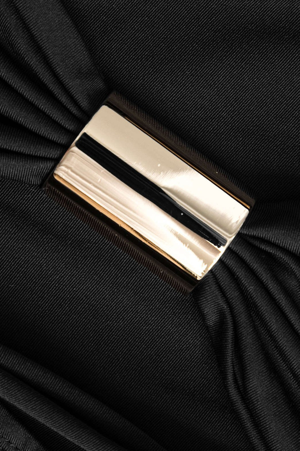 Vue latérale robe longue ajustée nuage