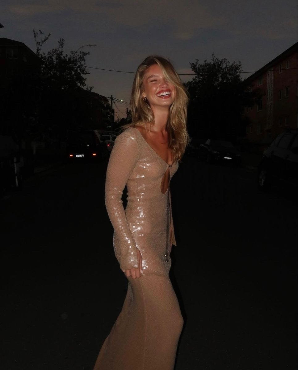 Robe ajustable à paillettes dorées cristal