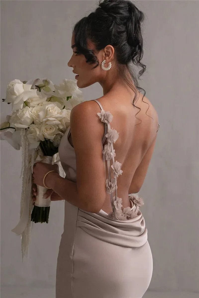 Robe satin cérémonie nuage