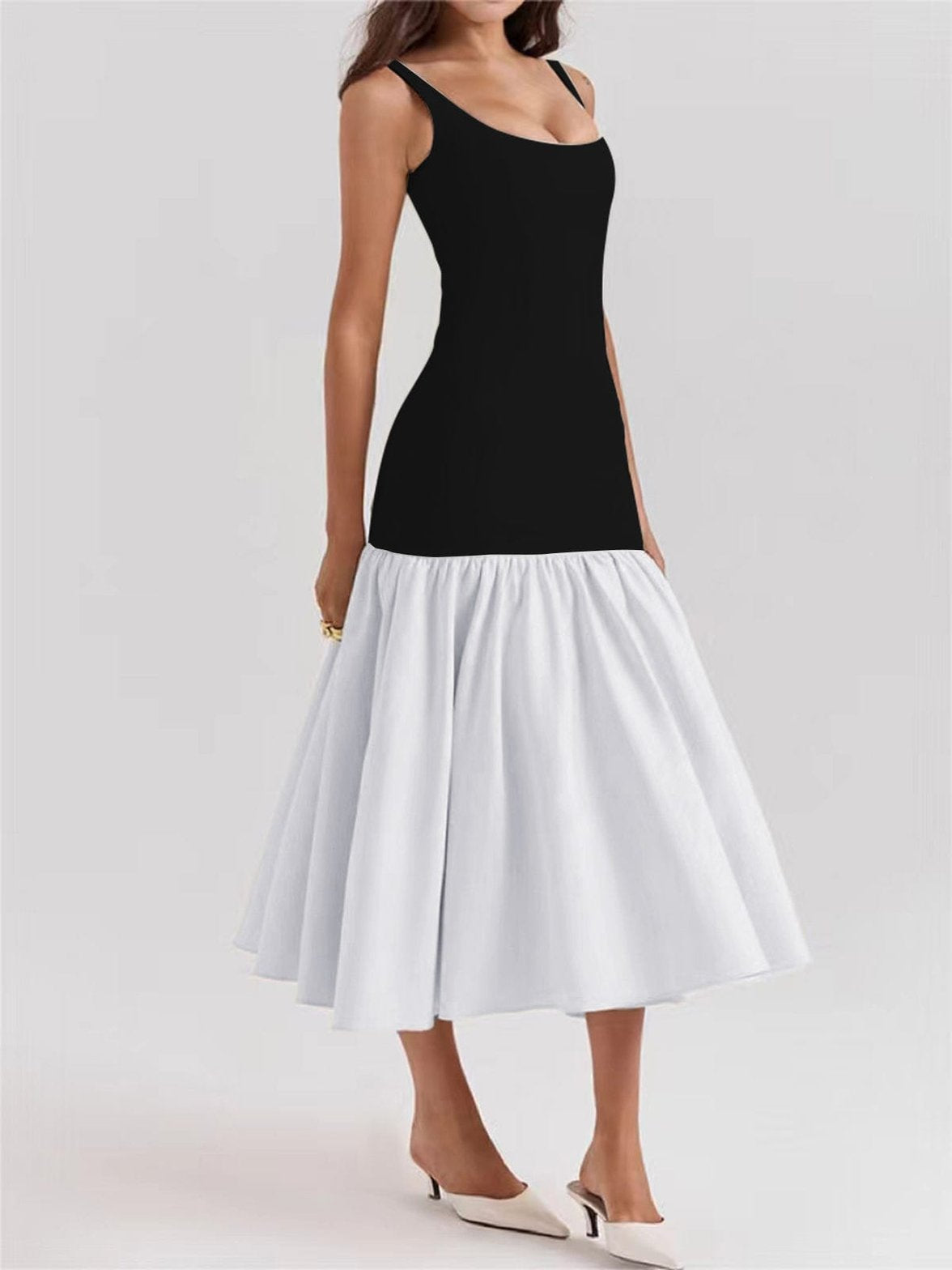 Robe longue blanche ajustée romantique