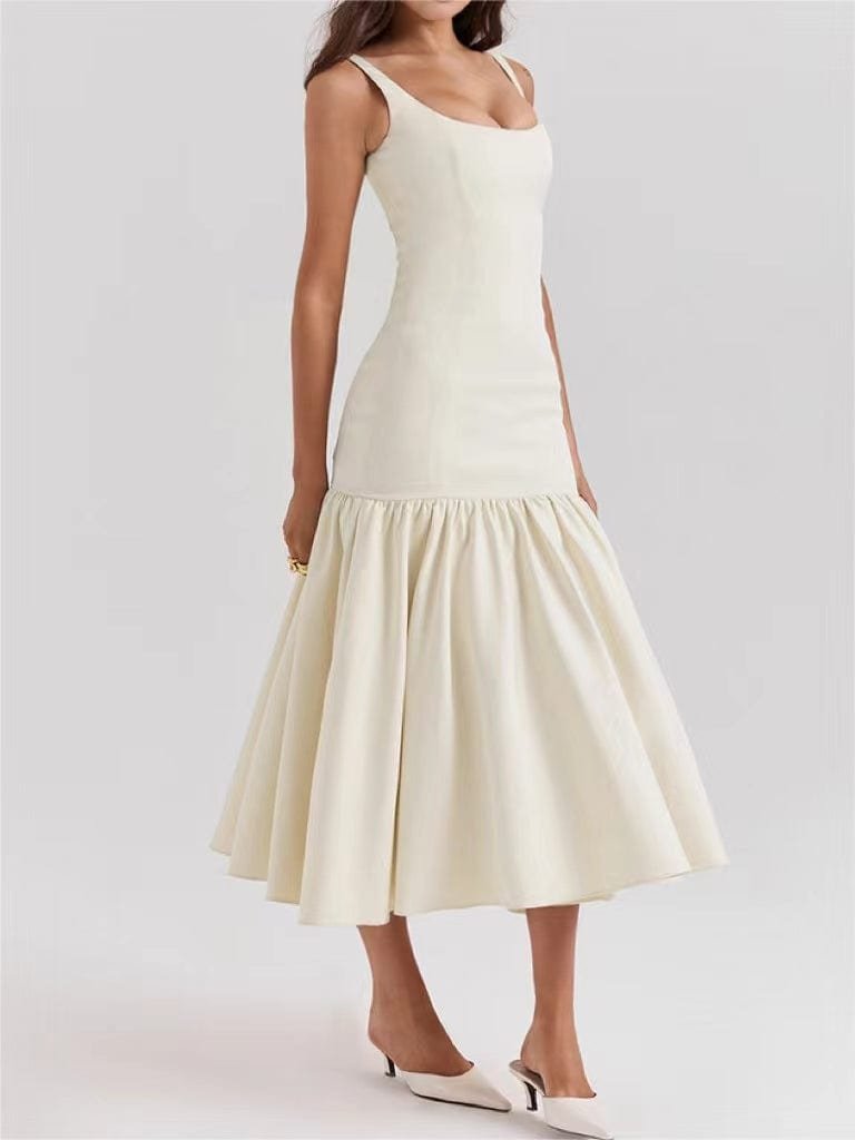 Robe maxi blanche avec détail volant grâce