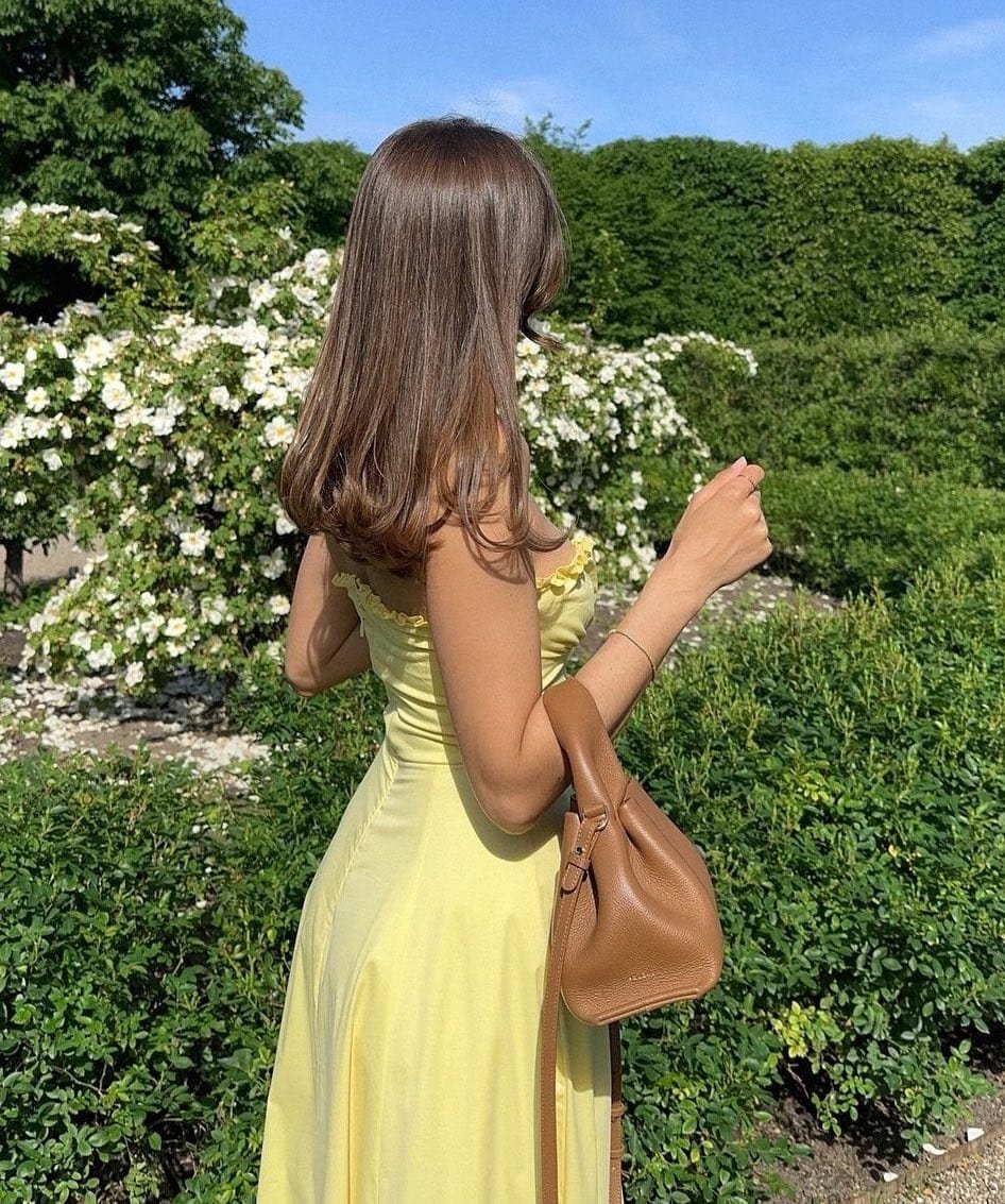 Robe midi corset jaune citron vue d'ensemble fleur
