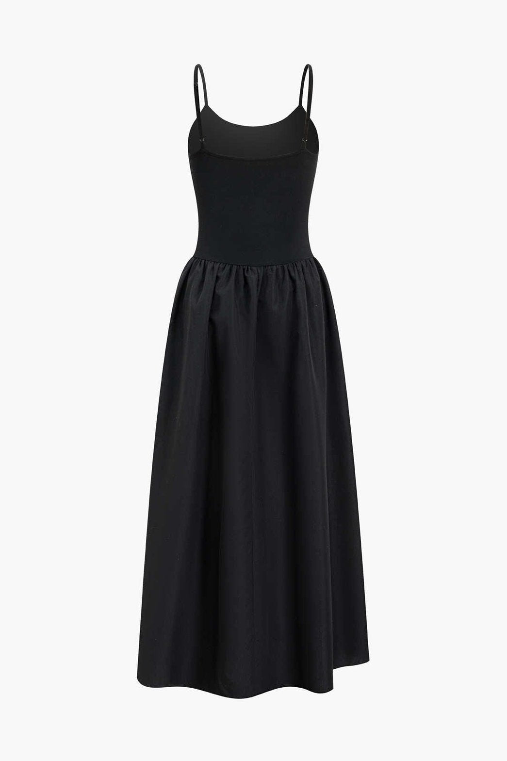 Détail bretelles robe midi noire étoile