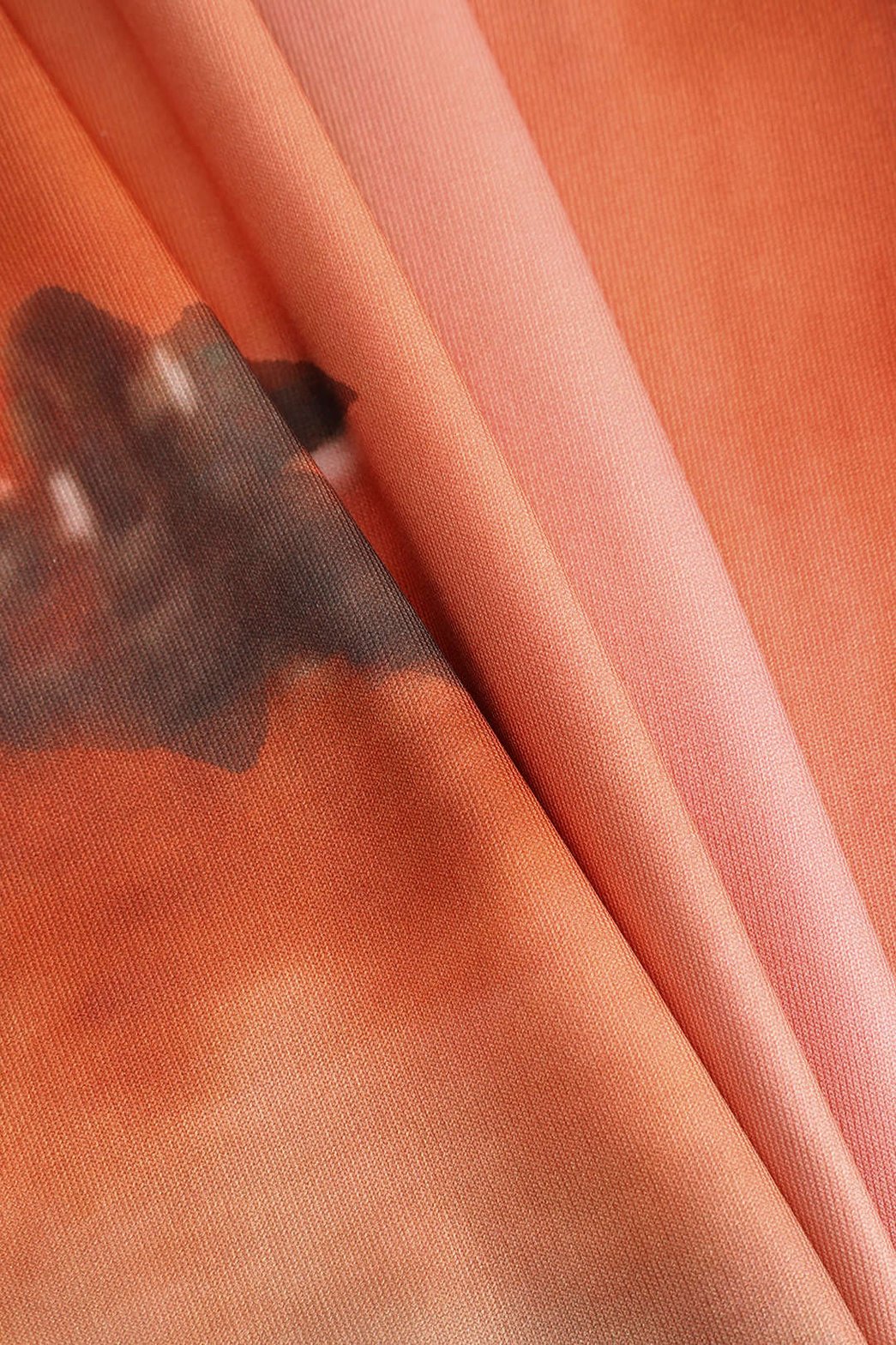 Détail imprimé floral robe midi nuage