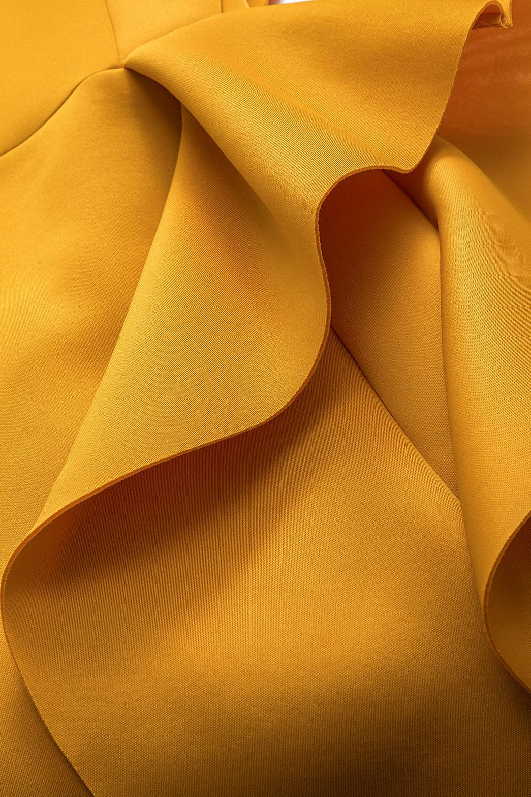Robe ajustée midi à volants étoile