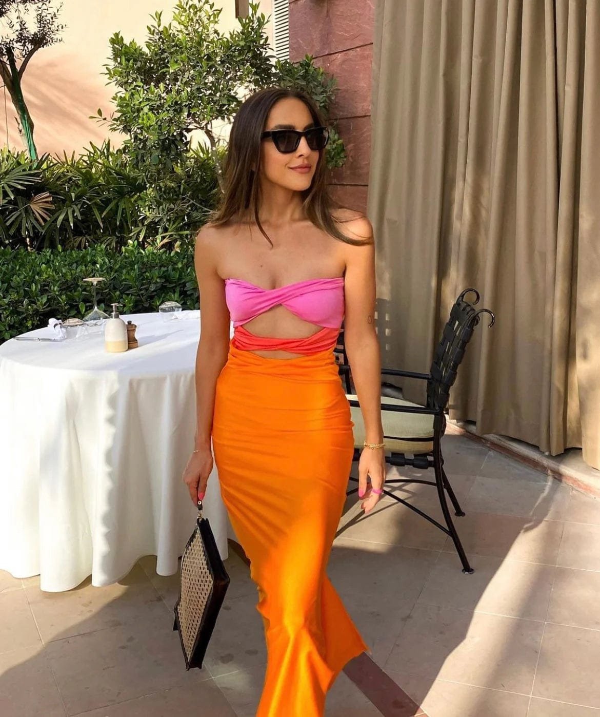 Robe midi élégante vue de face étoile