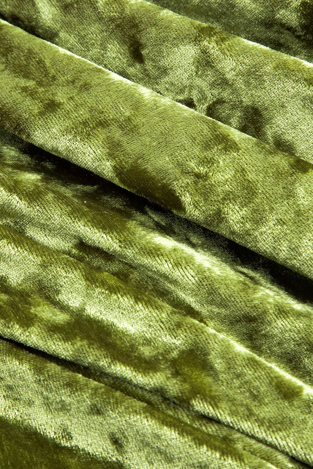 Robe midi velours vert profil droit cascade