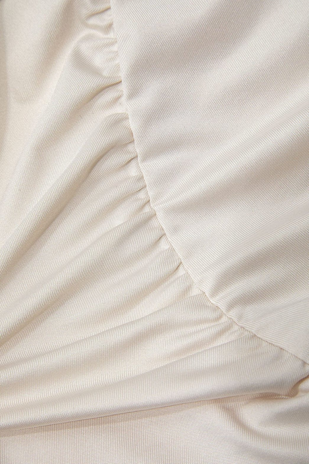 Robe asymétrique courte beige détail fleur nuage