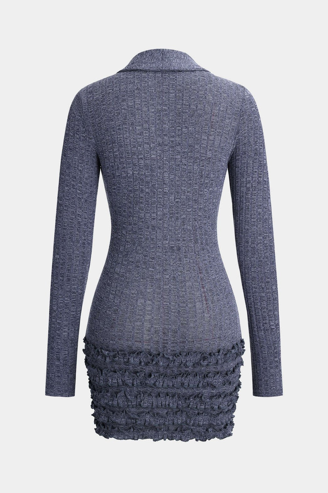 Robe moulante grise à manches longues vue de dos soleil