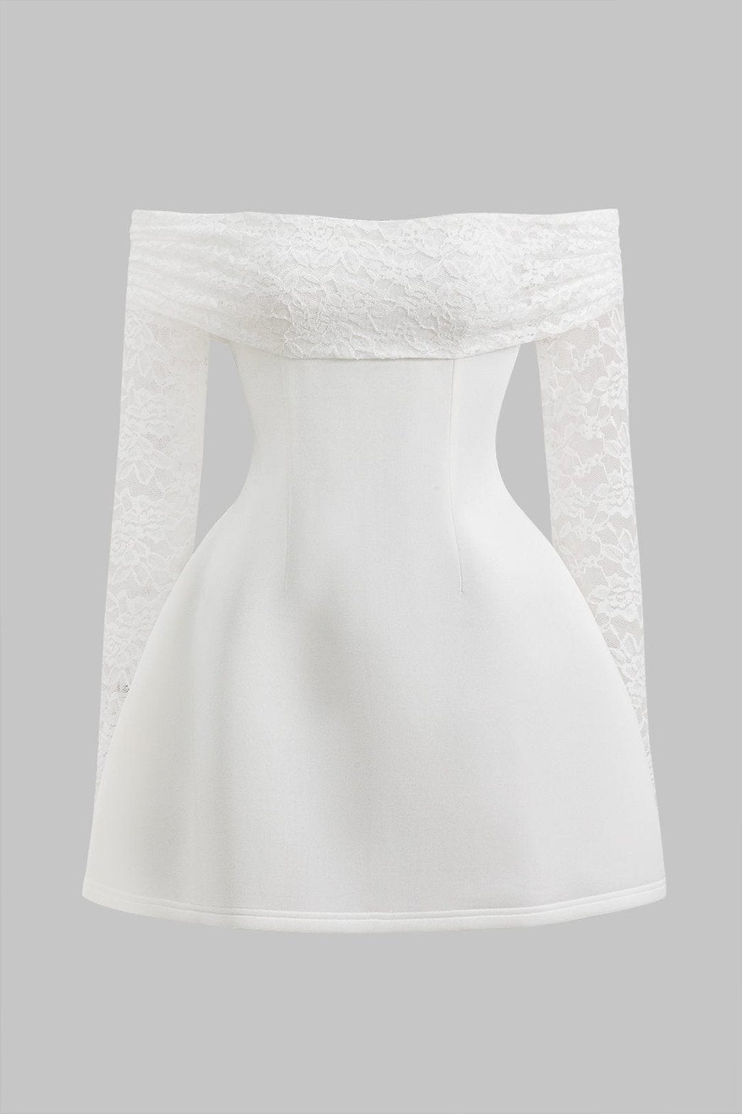 Robe mini dentelle épaules nues vue de face papillon