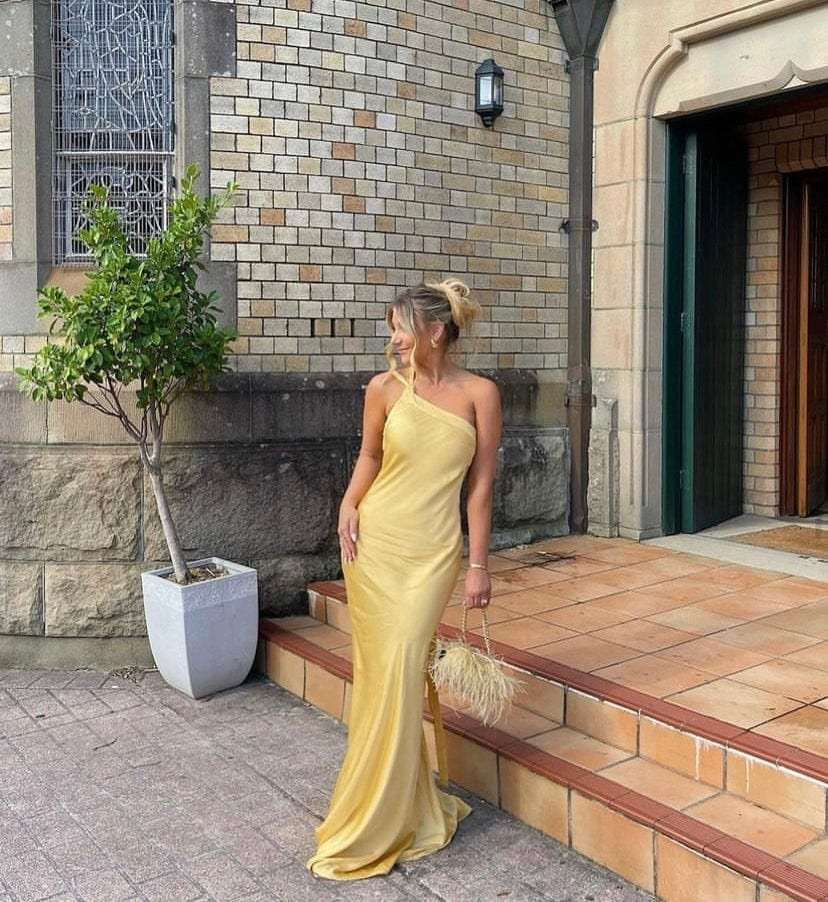 Détail lacets robe sophistiquée danse