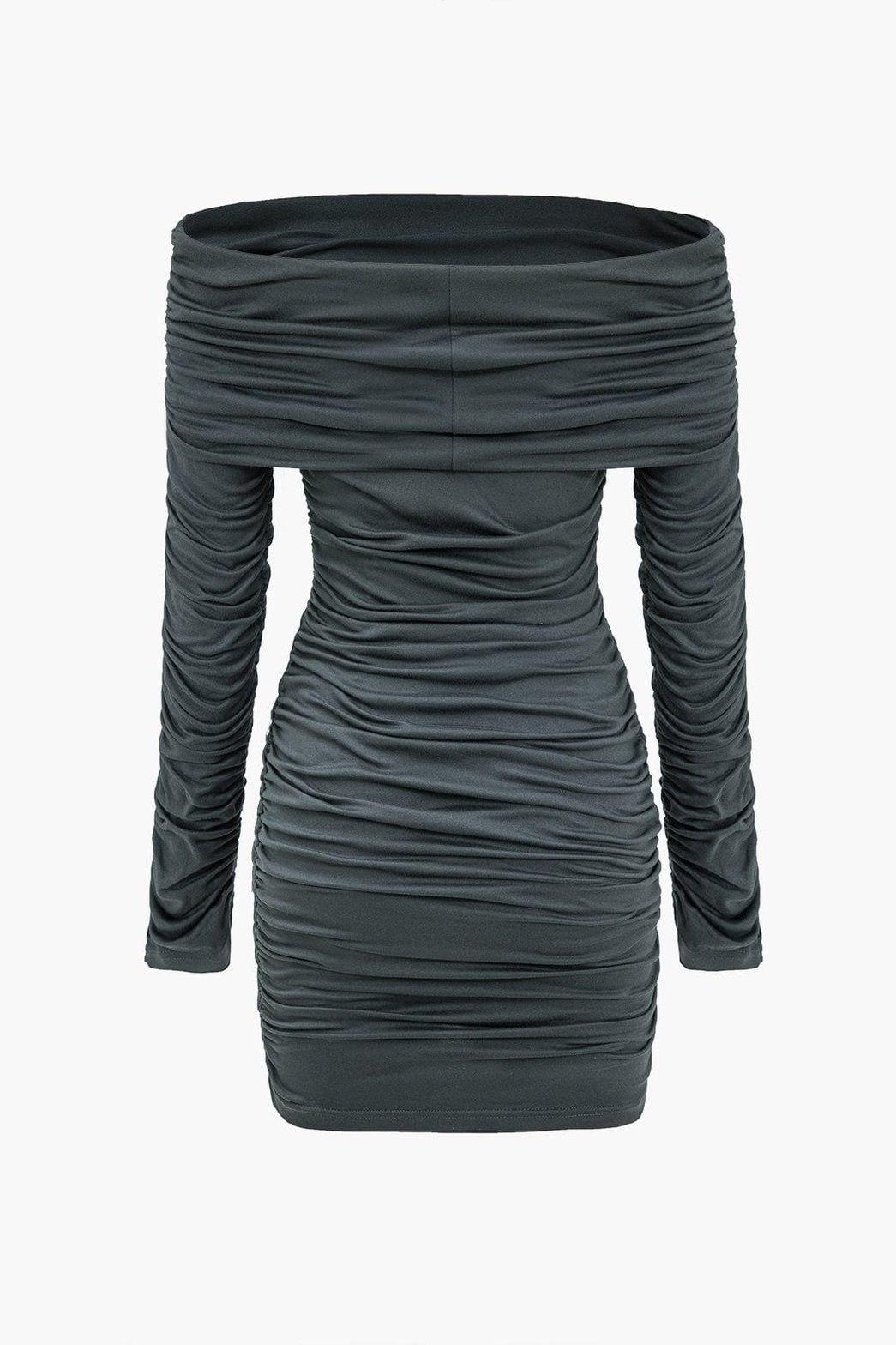 Robe moulante froncée épaules dénudées vue de côté - élégance