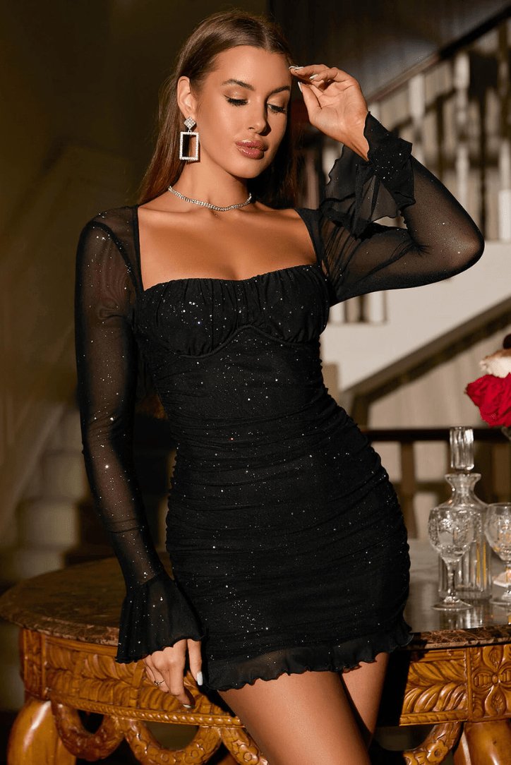 Robe glamour vue latérale perle