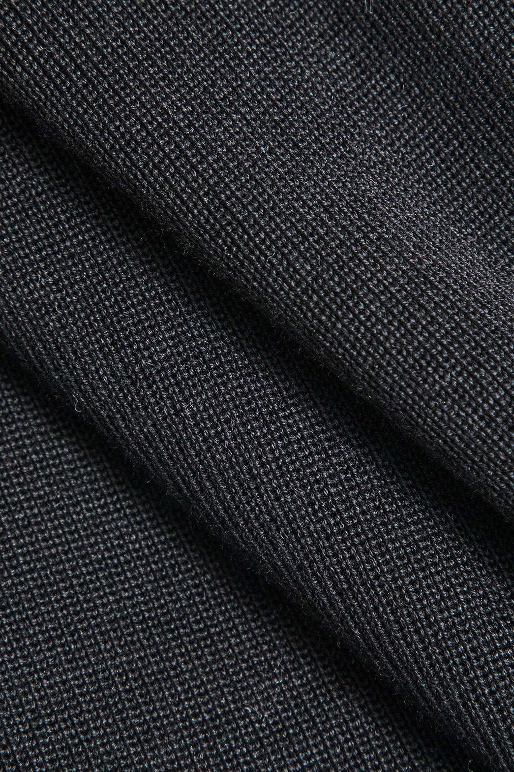 Robe tricot col blanc détail arc