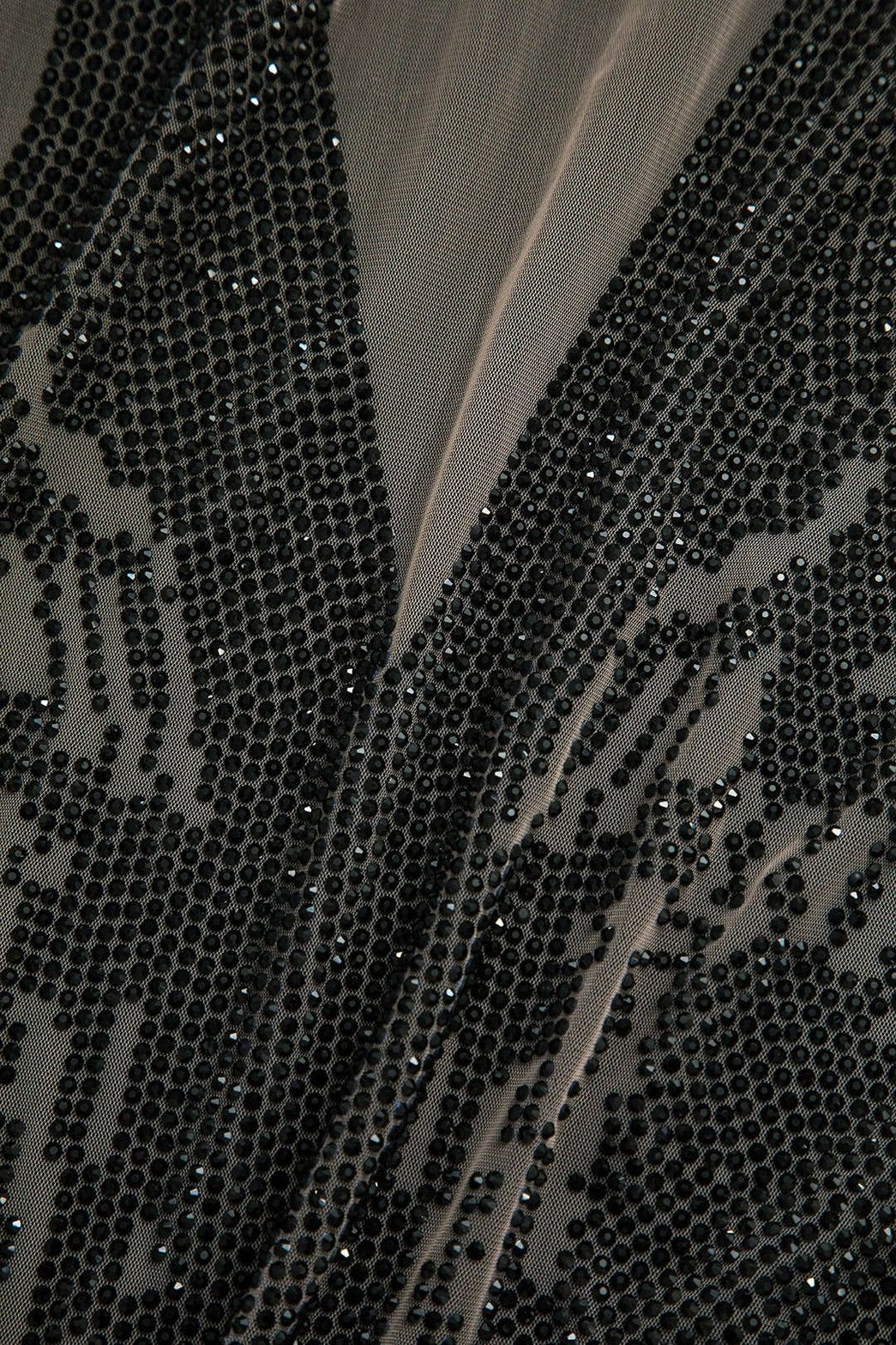 Robe courte semi-transparente diamant