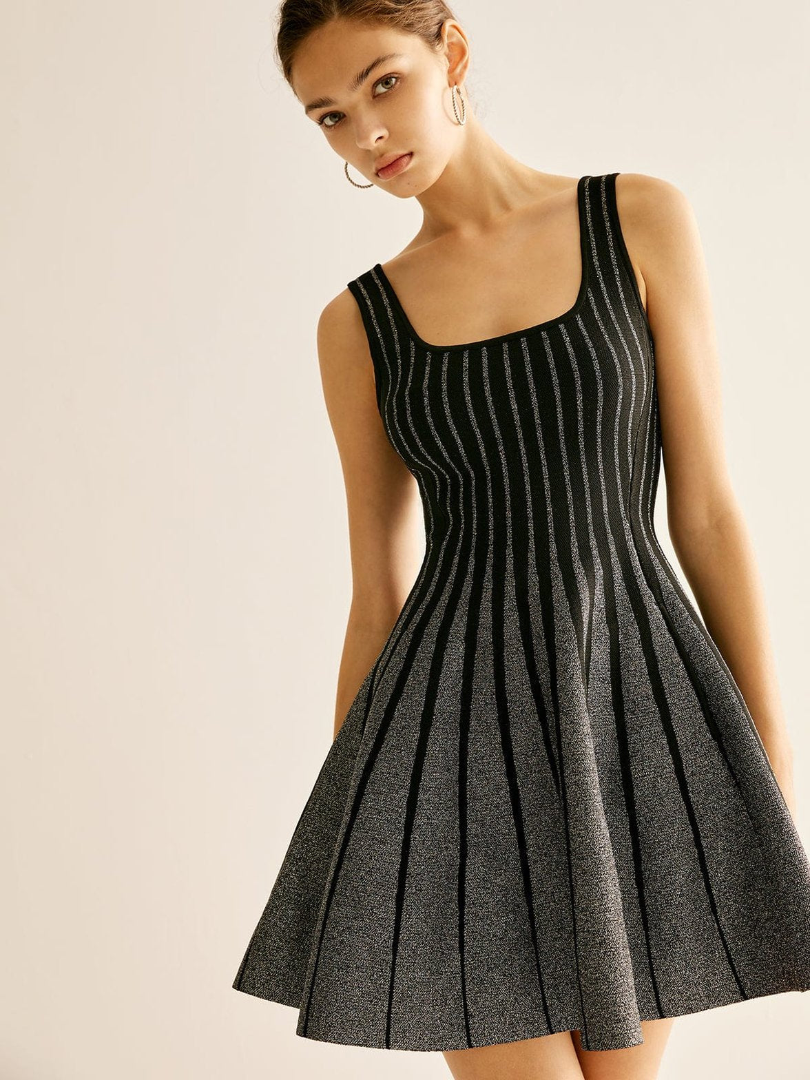 Robe pull rayée élégante étoile