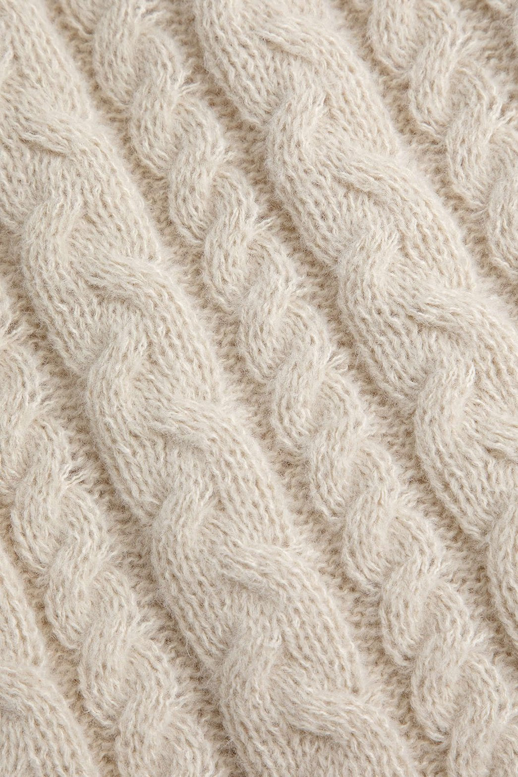 Robe pull tricotée beige ajustée vue de profil étoile