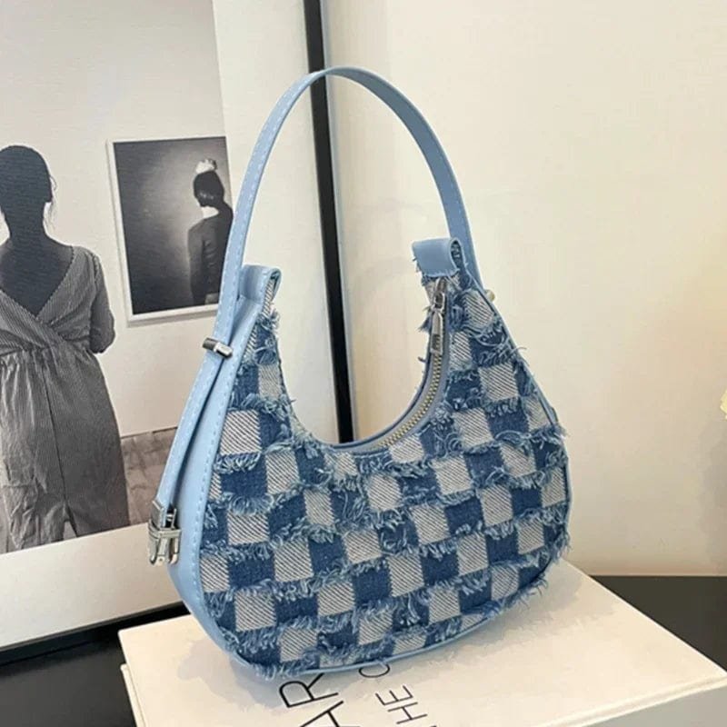 Sac baguette damier bleu vue intérieure arc