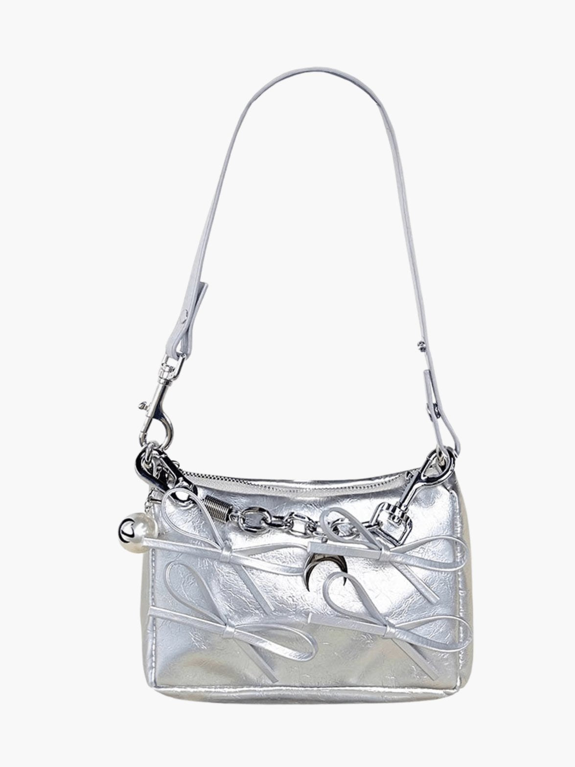 Vue de face du sac argenté luxe