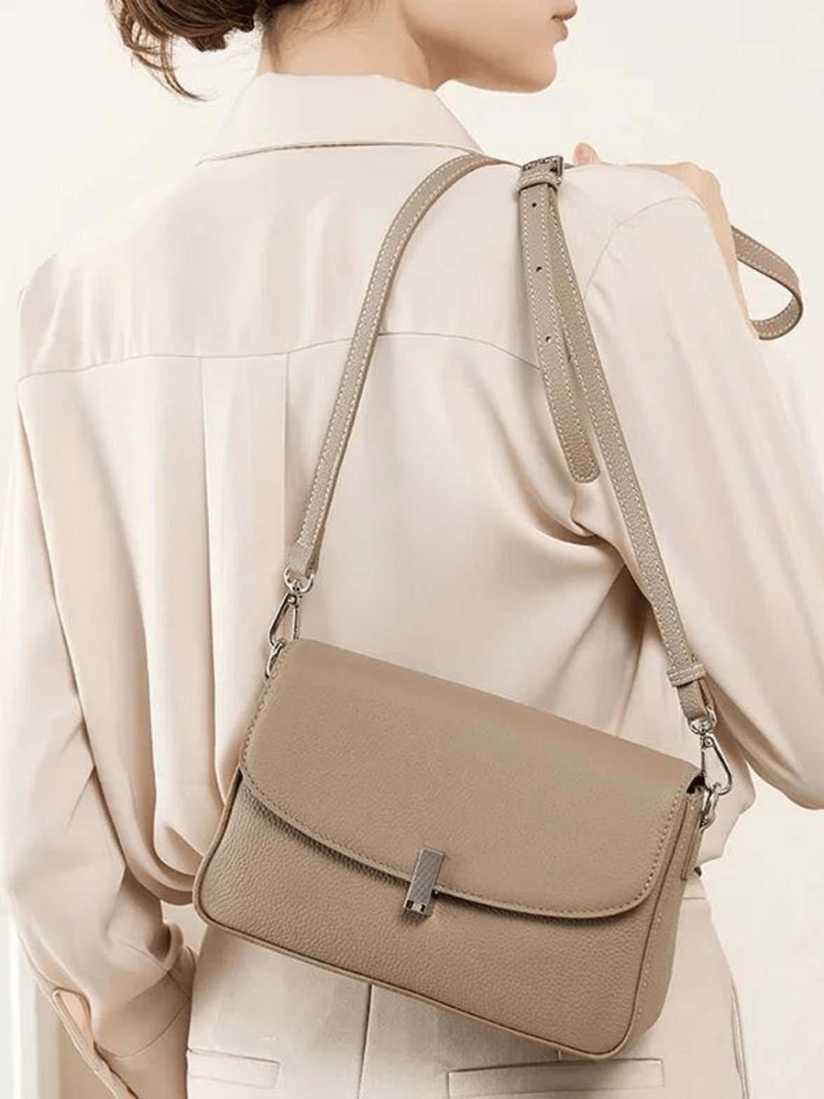 Vue d'ensemble du sac bandoulière pluie