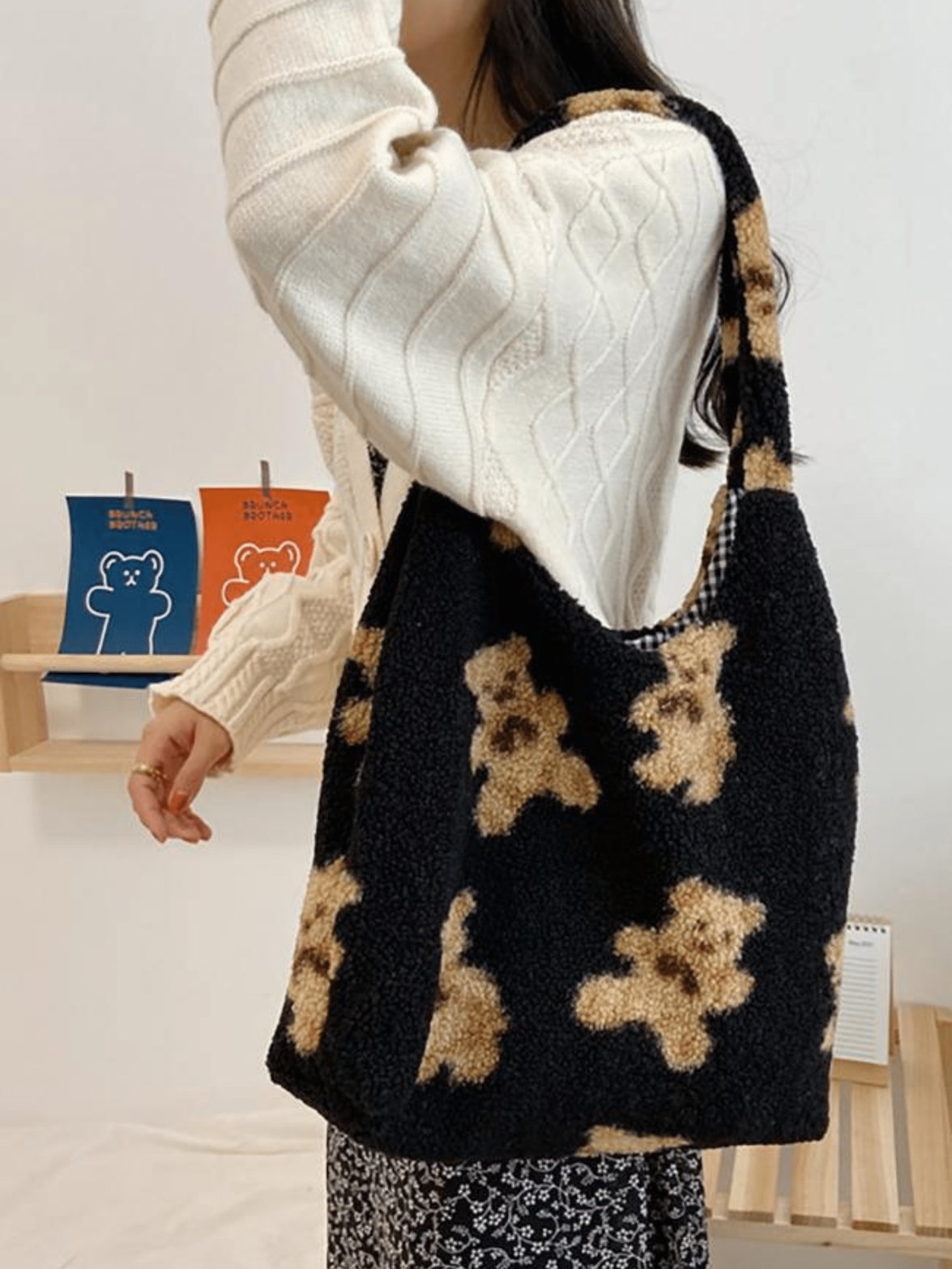 Vue intérieure sac peluche ourson fleur