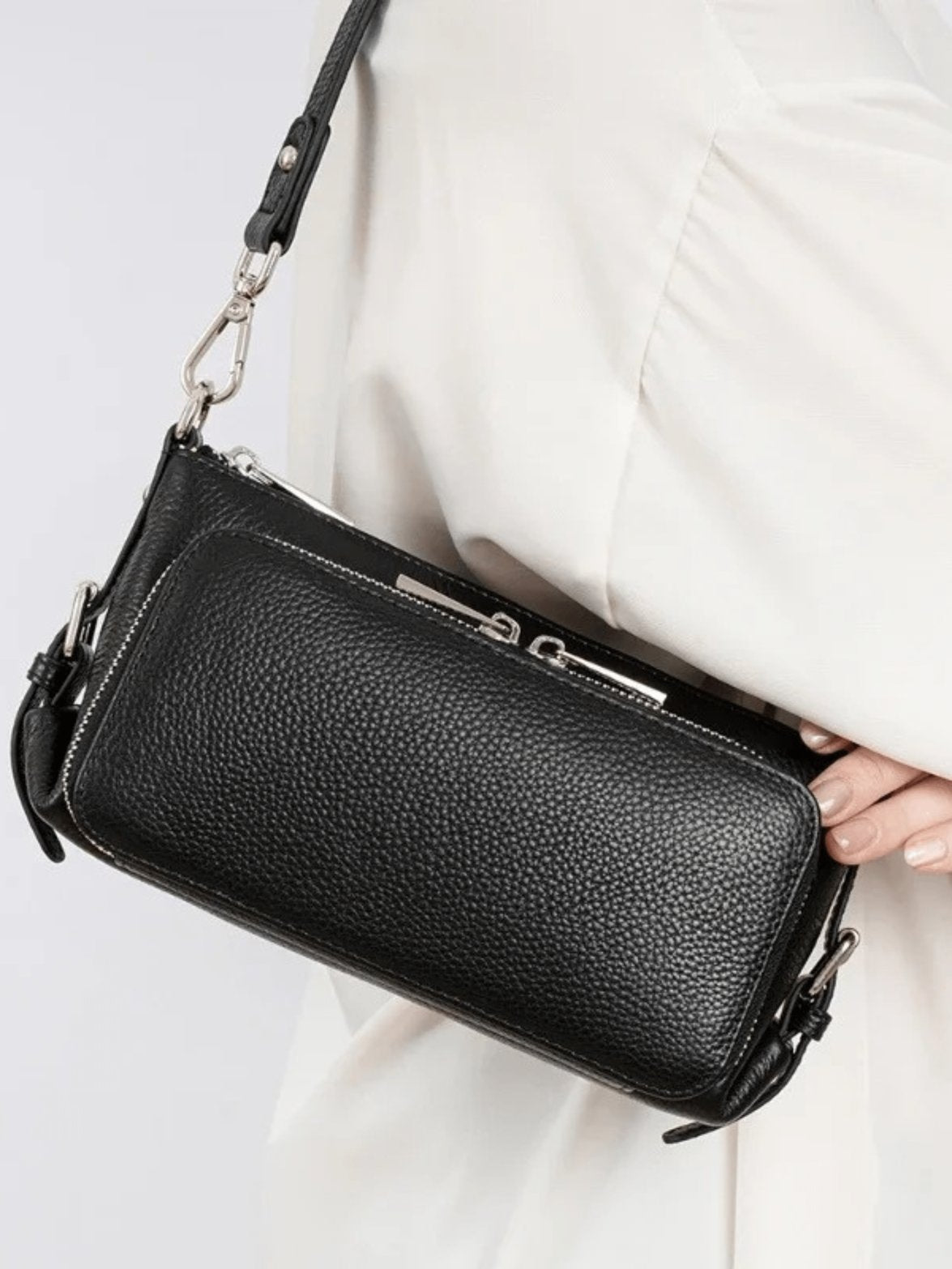 Vue de face sac cuir premium lune