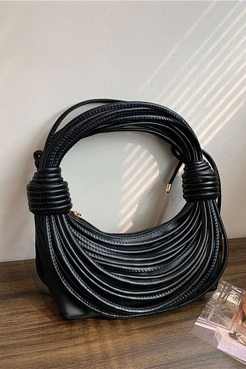 Sac métallisé vue détaillée chic