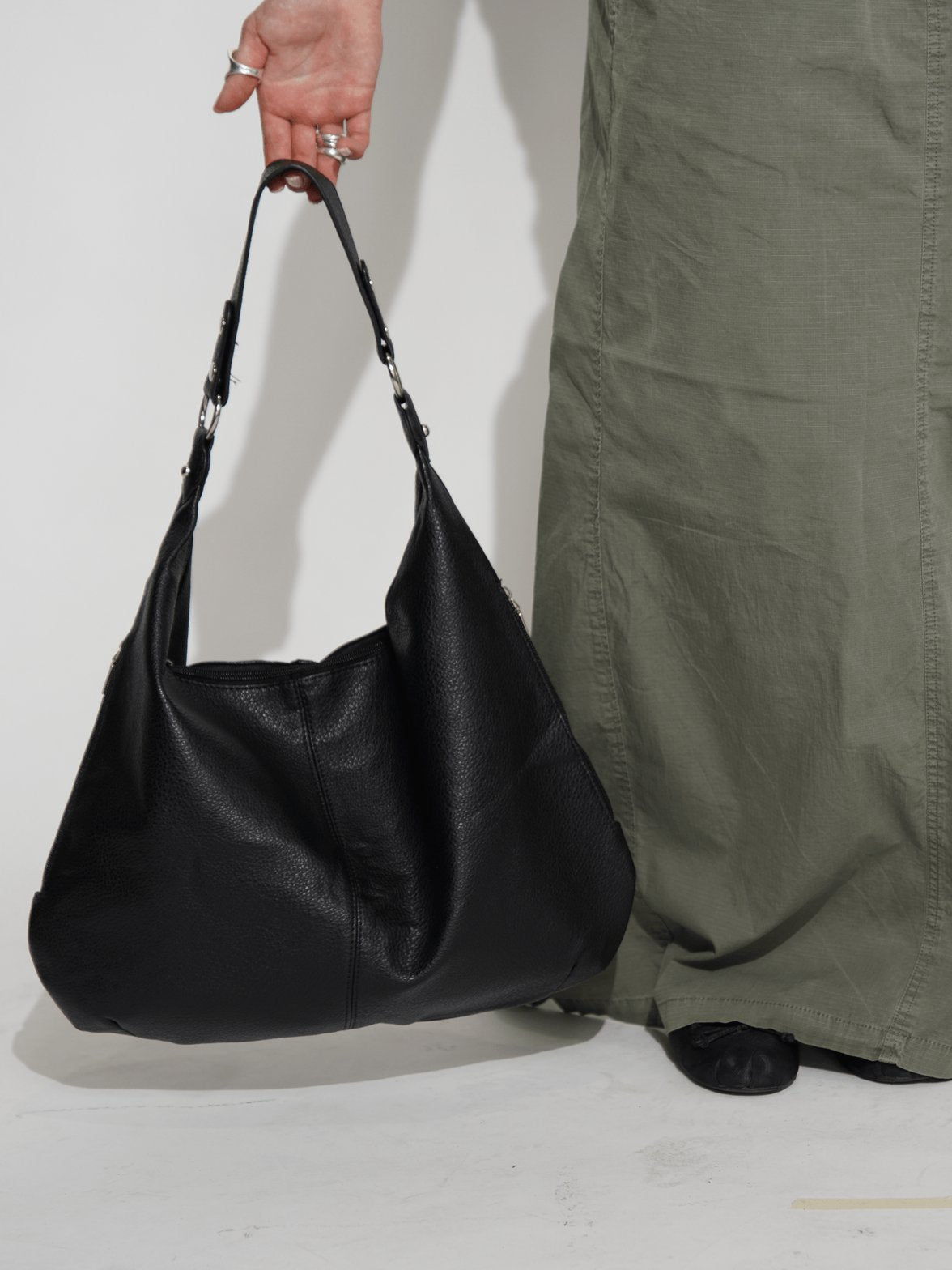Sac Hobo Élégant en Cuir Végétal