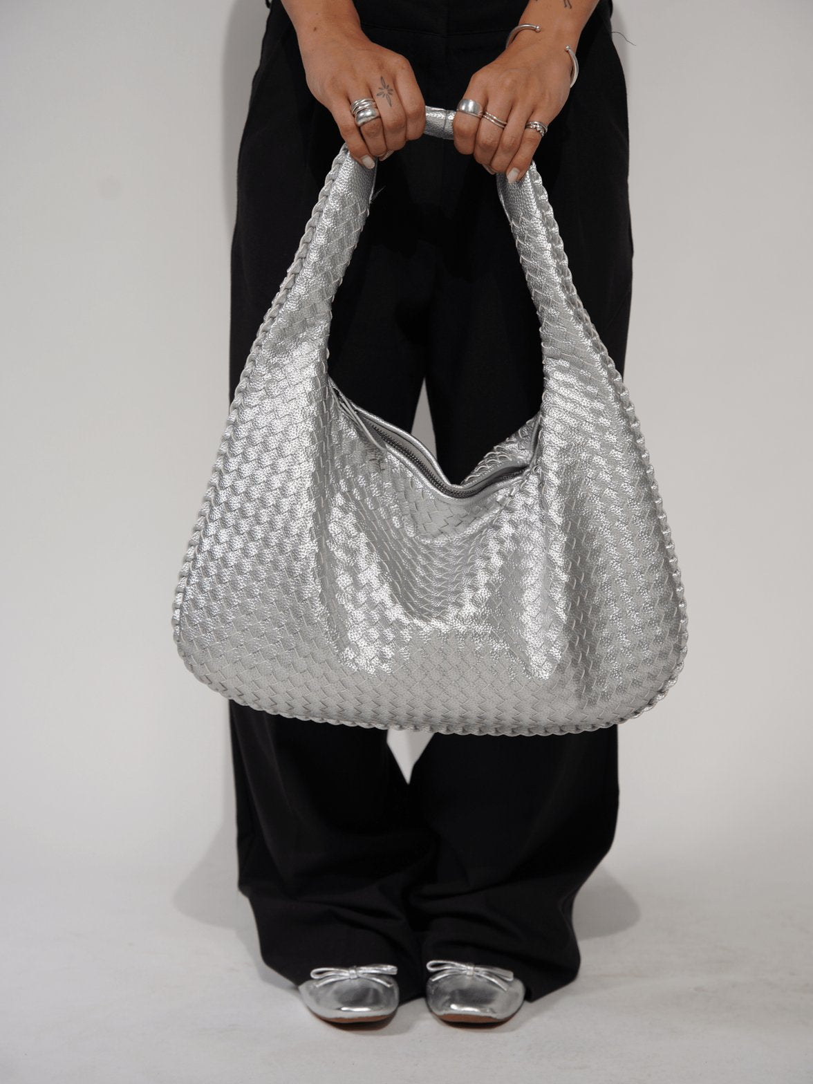 Sac hobo tressé détail lune