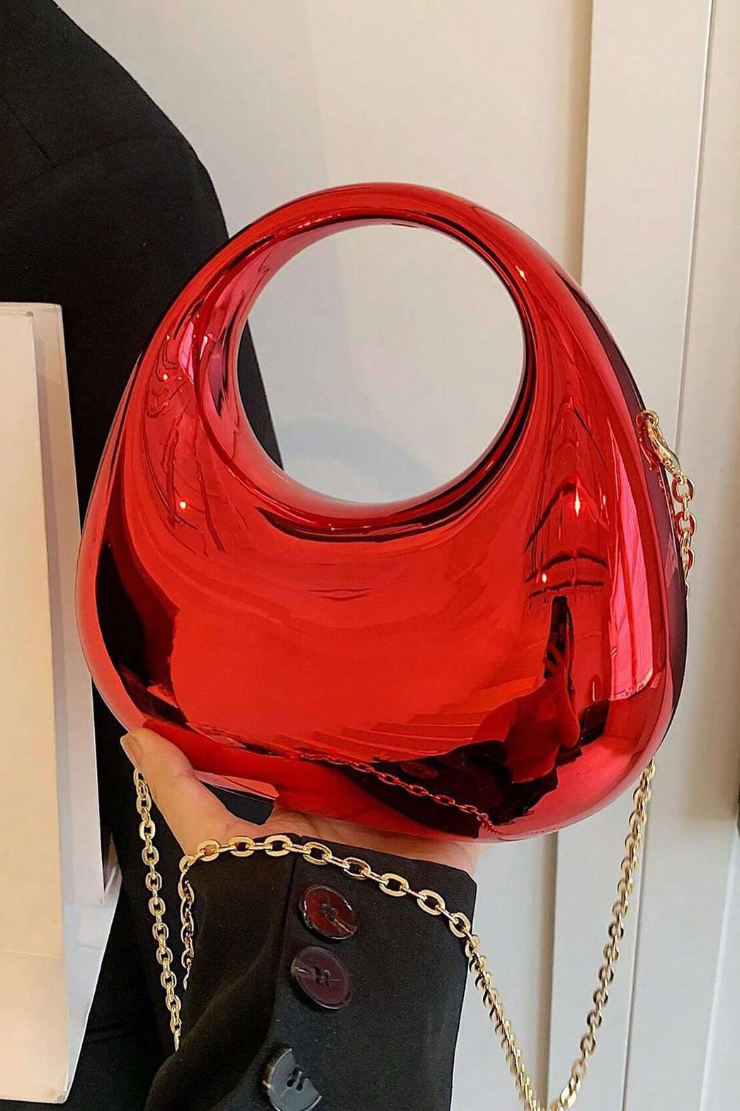 Sac design doré élégant