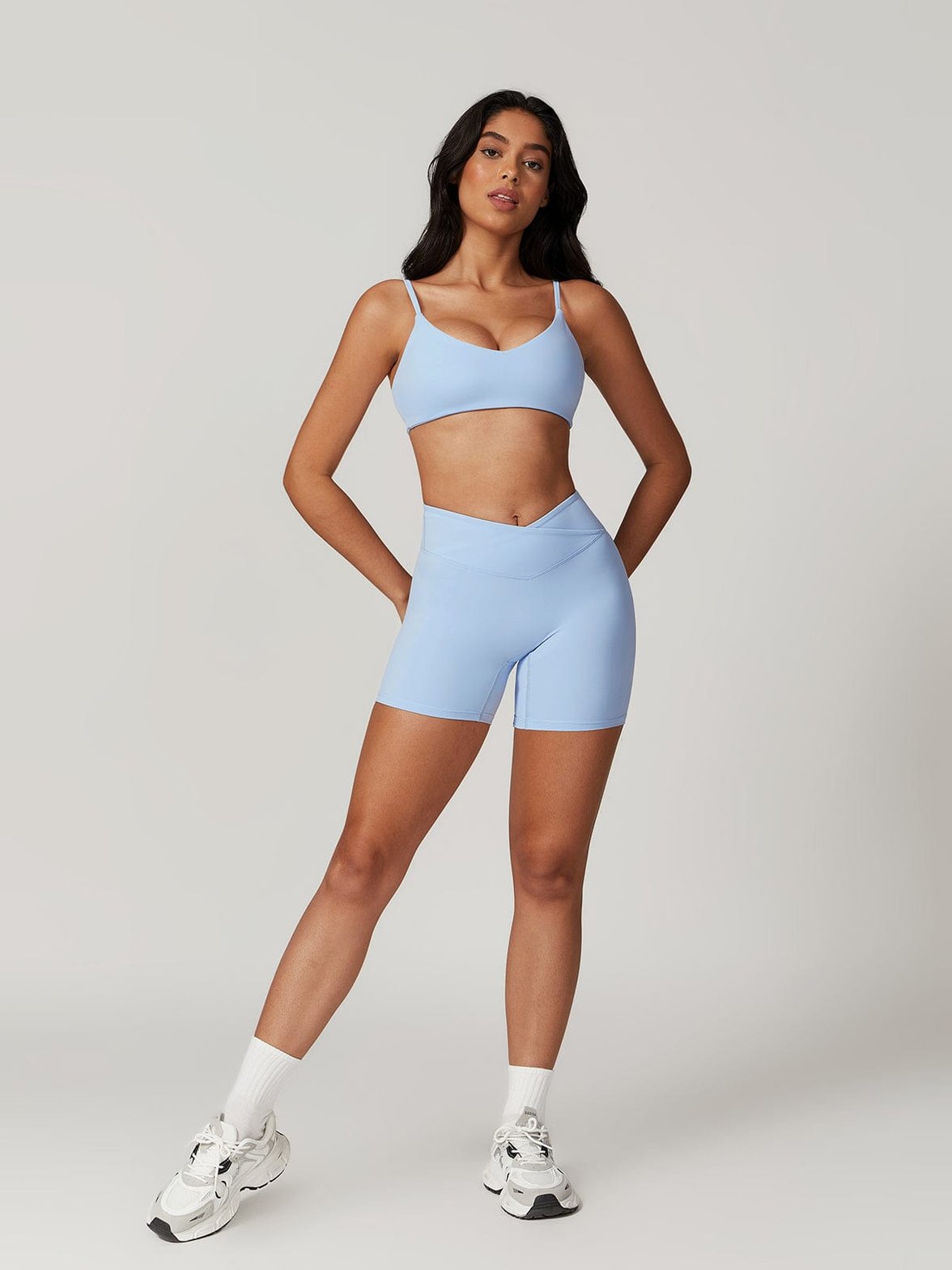 Short yoga moulant marron zen