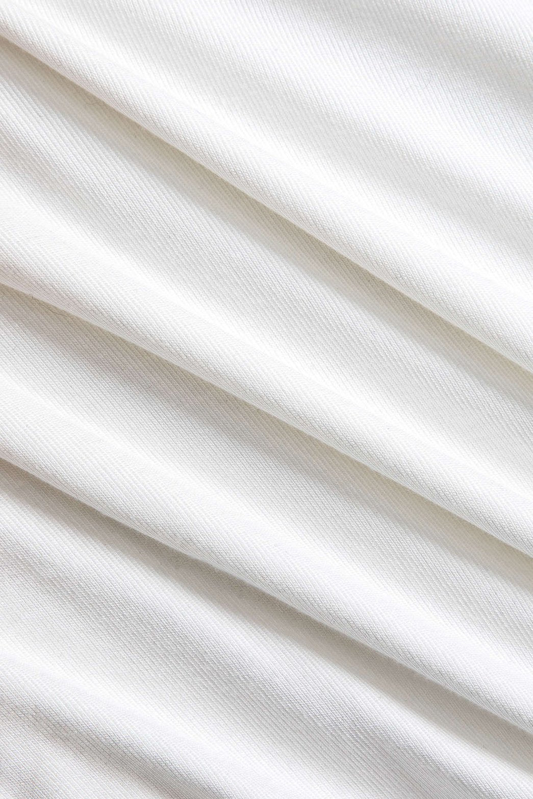 T-shirt blanc col V ajusté détail tissu lune