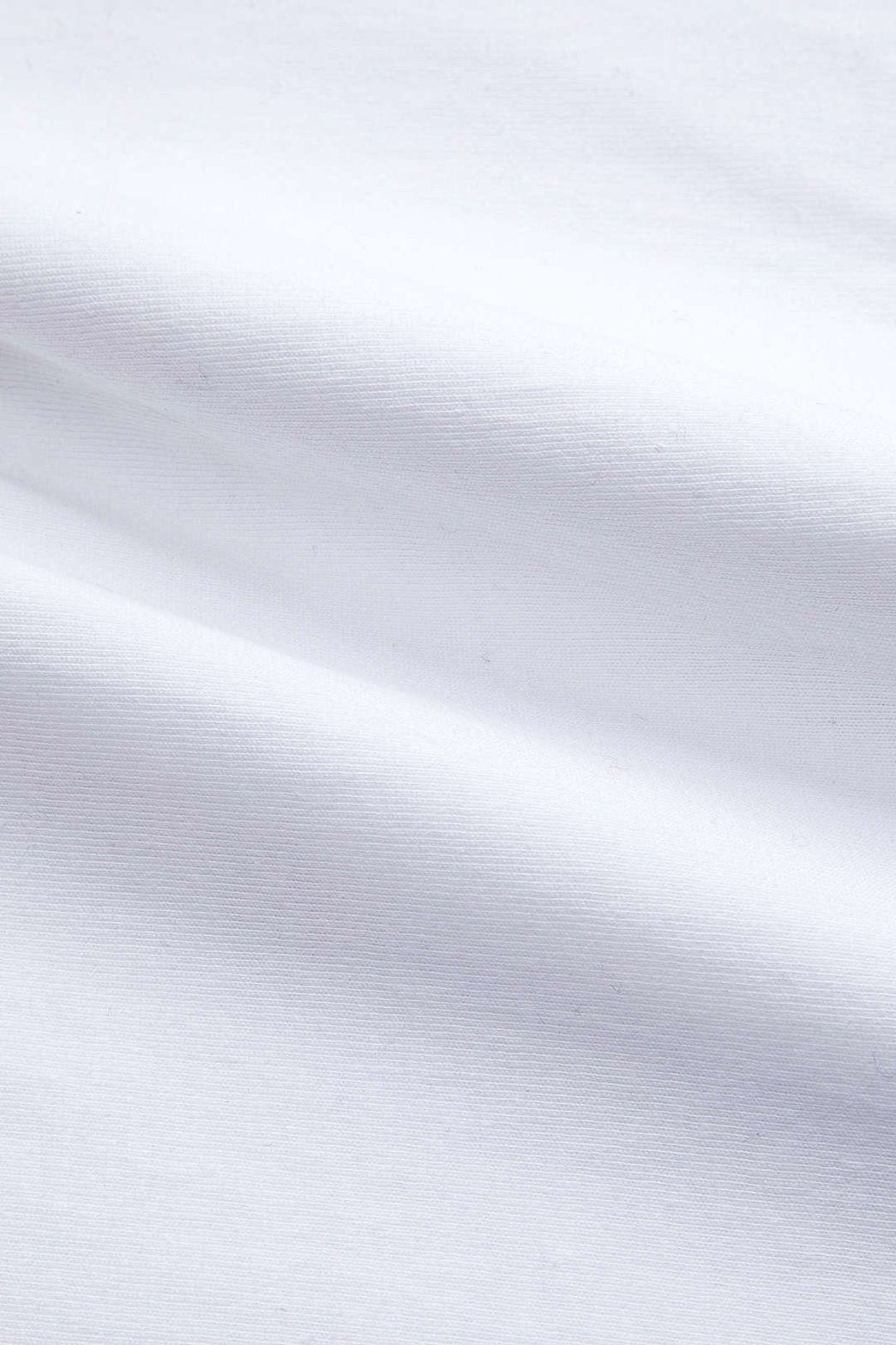 T-shirt porté vue latérale cristal