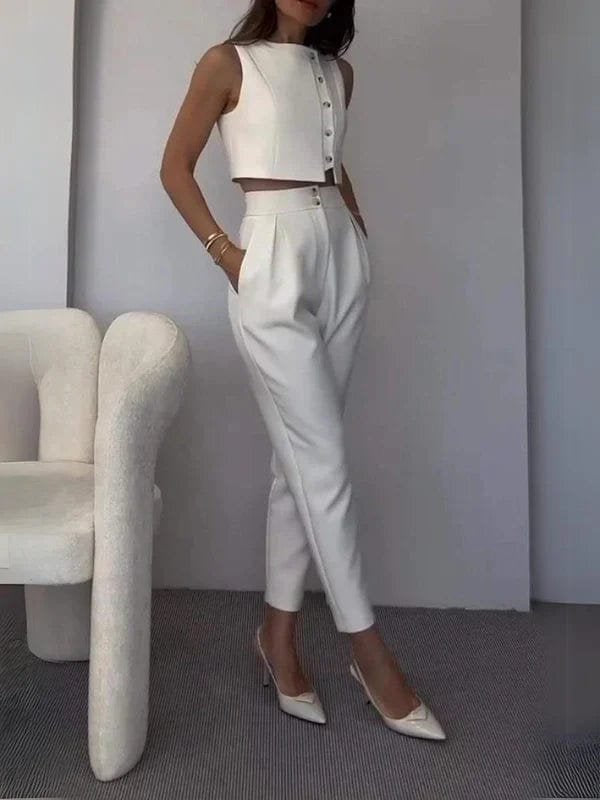 Tailleur pantalon blanc chic perle