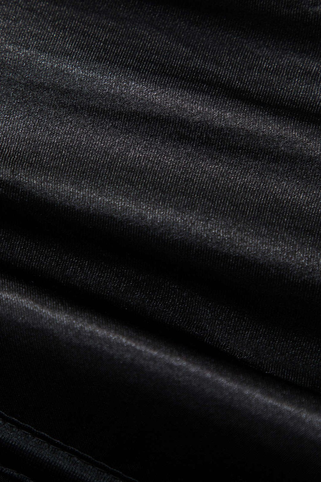 Top corset noir à bretelles vue portée pluie