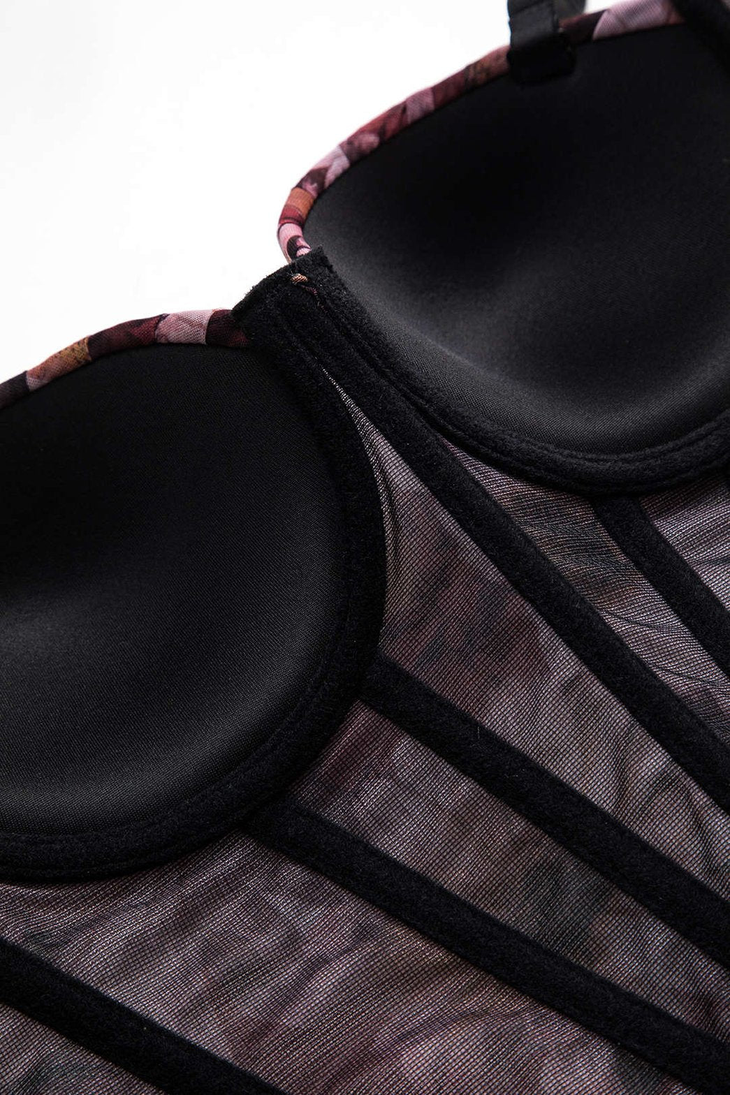 Top corset mesh floral porté style lune