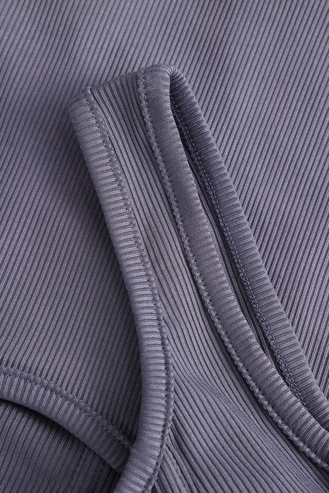 Top court style corset gris vue de côté étoile