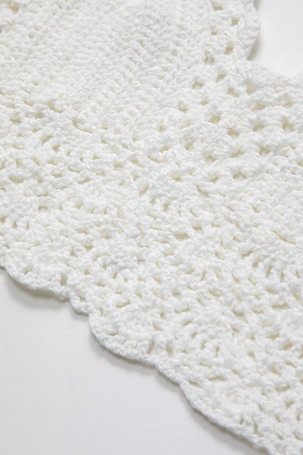 Top dos nu crocheté blanc détail maille plage