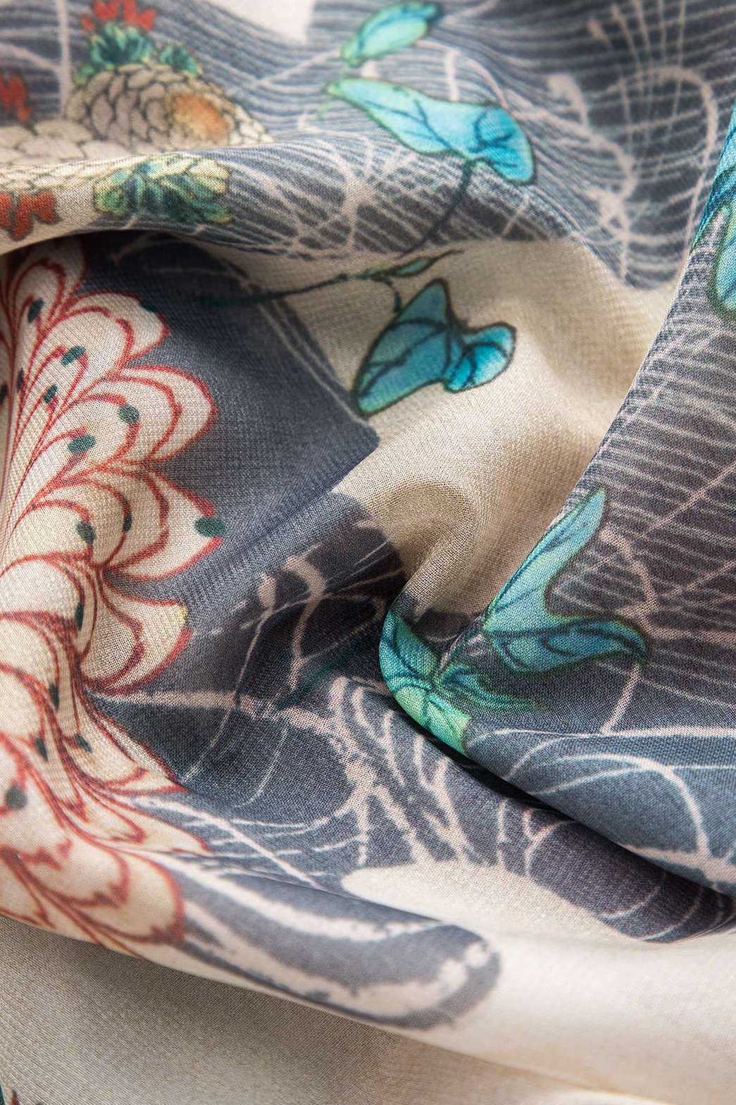 Vue dos du top fleuri - Liberté