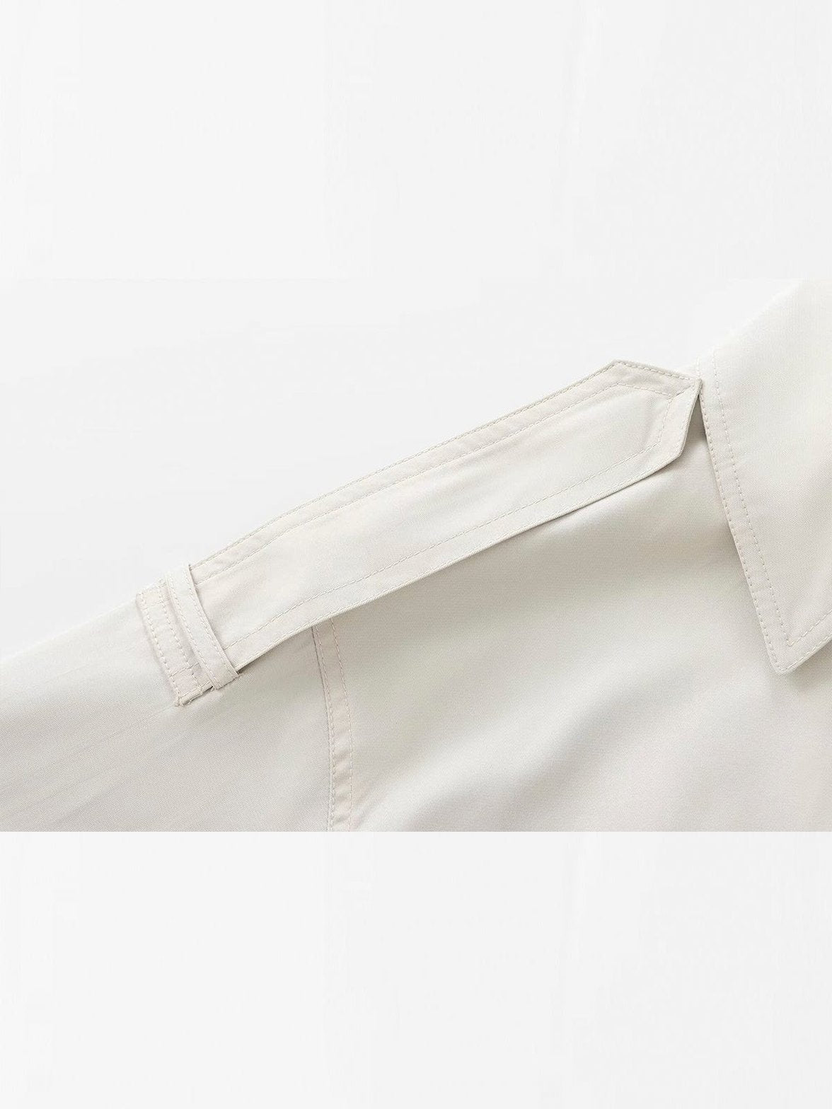 Trench-coat blanc détail manche nuage