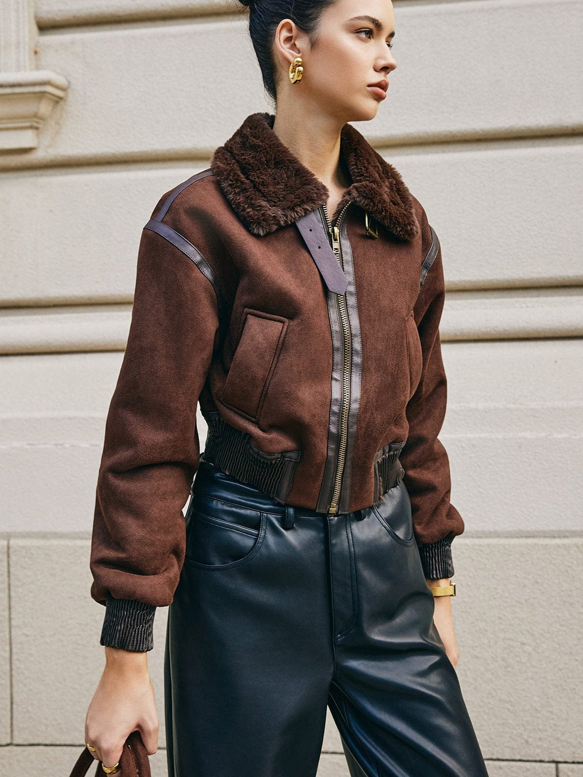 Veste aviateur marron col fourrure vue détail style