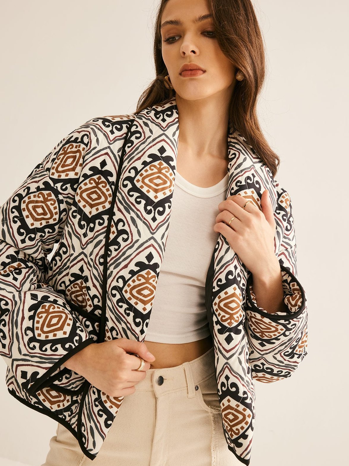 Veste bohème ethnique motif géométrique soleil