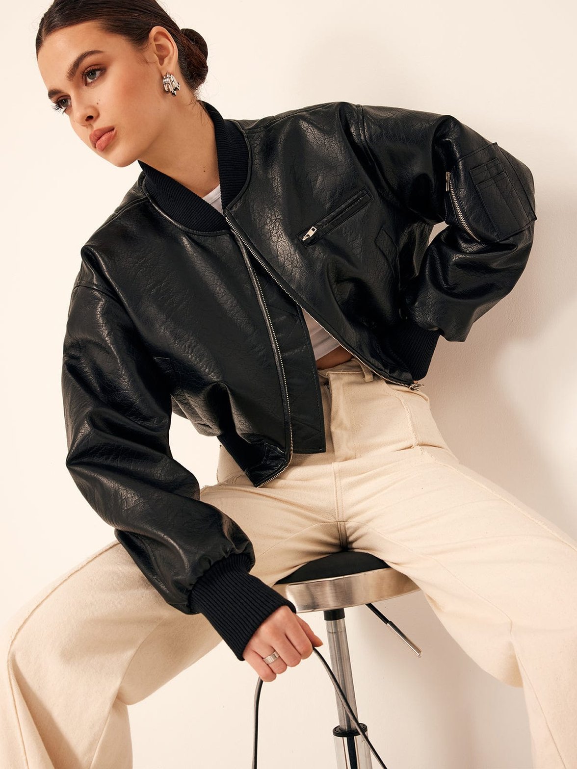 Veste bomber noire vue portée arc