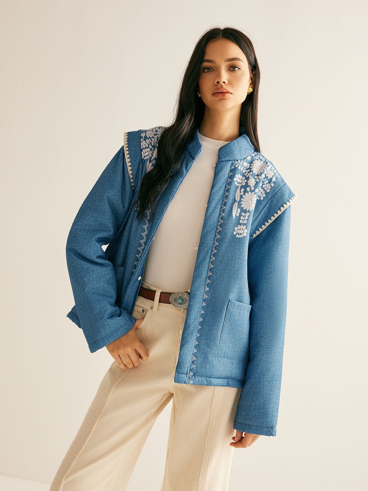 Veste élégante à épaulettes étoile