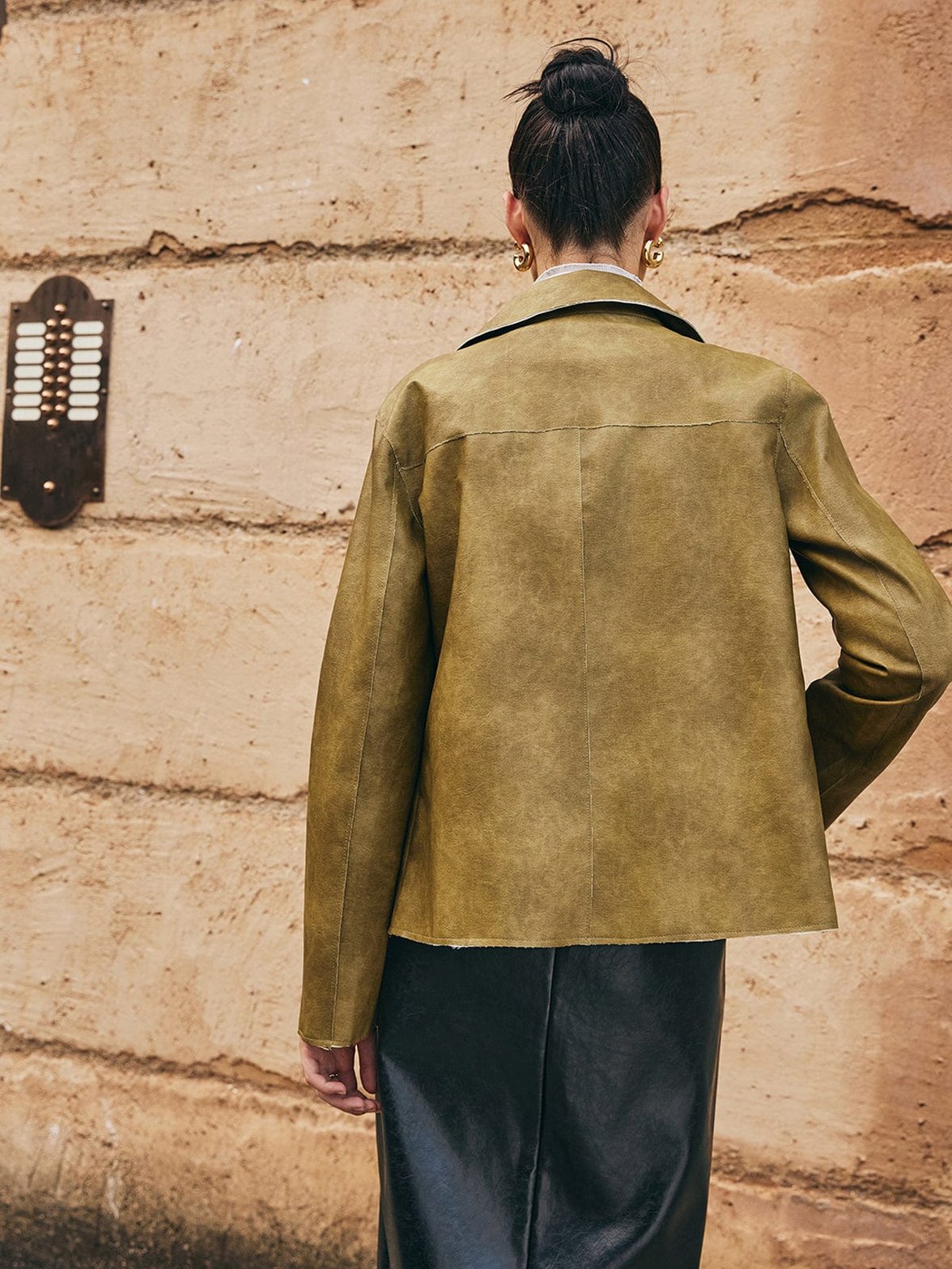 Veste courte style cuir vue portée passion
